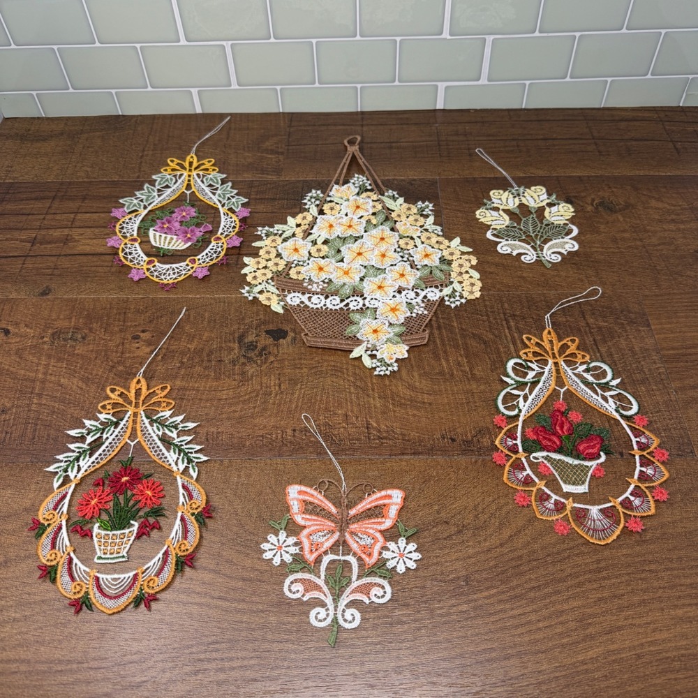 Vtg Plauener Spitze German Lace Window Suncatchers Floral Butterfly‎ 6pc Set